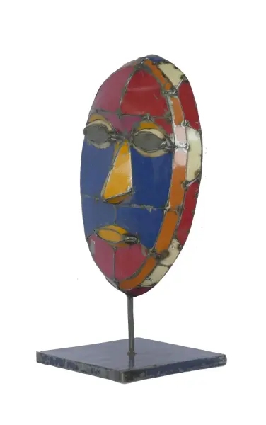 Product image 2 of the product “Small Mask on stand - Modell 2, 52cm height, sculpture from upcyceled oil barrel. ”